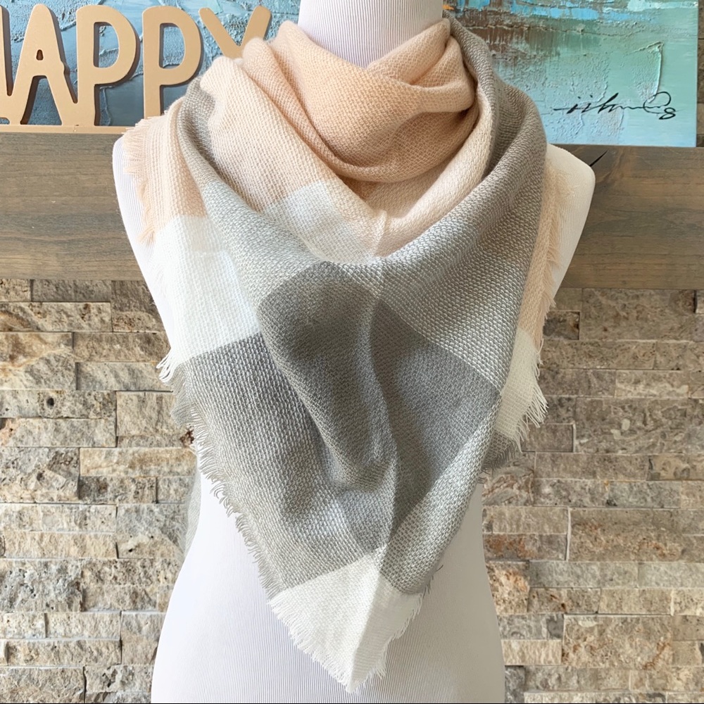 Peach & Grey Cashmere Triangular Scarf - Picture 3 of 6